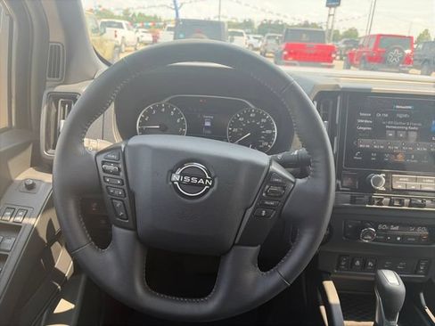 Used 2026 Nissan Frontier SV w/ SV Convenience Package AWD/4WD image 15