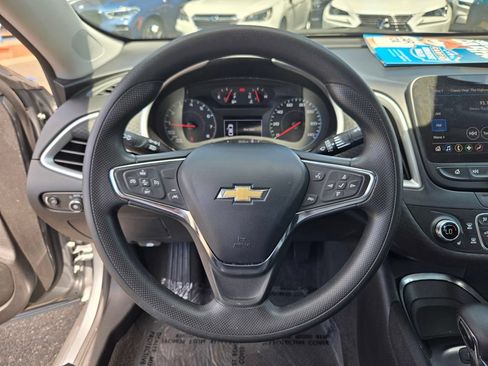 Used 2024 Chevrolet Malibu LT FWD image 20