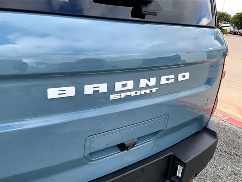 Used 2021 Ford Bronco Sport Outer Banks AWD/4WD image 26