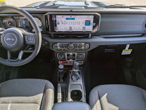 New 2025 Jeep Wrangler Unlimited Rubicon w/ Convenience Group image 14