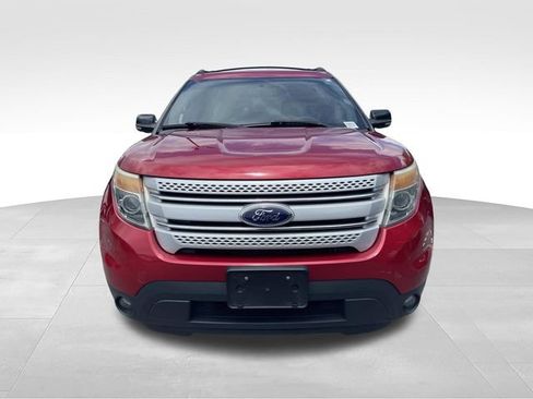 Used 2012 Ford Explorer XLT FWD image 9