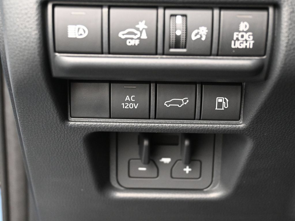 Certified 2025 Toyota Land Cruiser w/ Premium Package AWD/4WD image 16