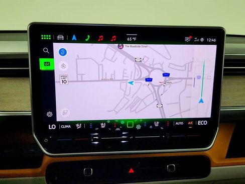 Used 2025 Volkswagen ID. Buzz 1st Edition image 20