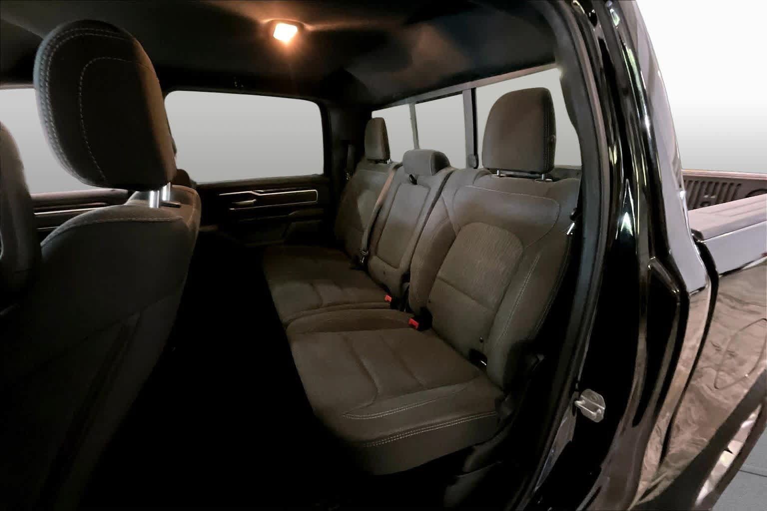 Used 2019 RAM 1500 Big Horn AWD/4WD image 20