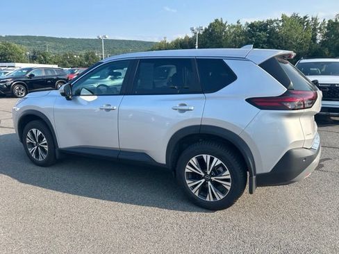 Certified 2023 Nissan Rogue SV AWD/4WD image 4