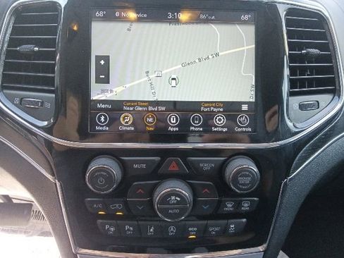 Used 2020 Jeep Grand Cherokee Summit AWD/4WD image 22