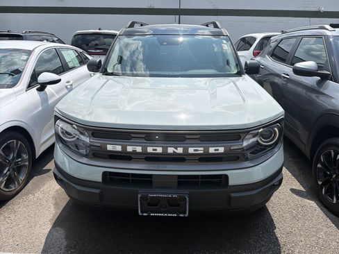Used 2021 Ford Bronco Sport Big Bend w/ Big Bend Package AWD/4WD image 3