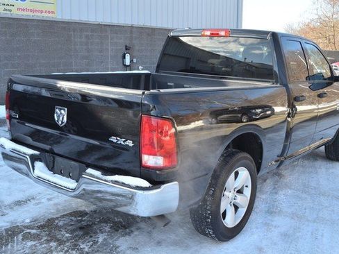 Used 2024 RAM 1500 Classic SLT image 8