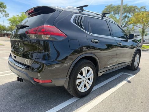 Used 2018 Nissan Rogue S w/ S Value Package FWD image 11