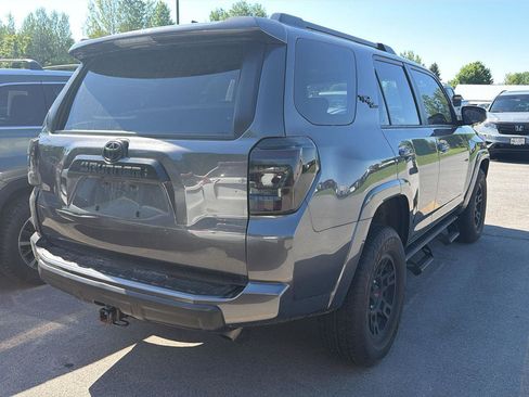 Used 2023 Toyota 4Runner TRD Off-Road Premium w/ Moonroof Package AWD/4WD image 9