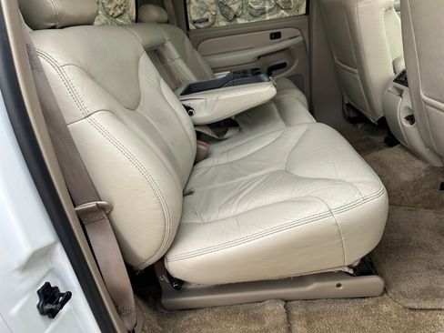 Used 2002 GMC Yukon XL 2500 SLT image 50