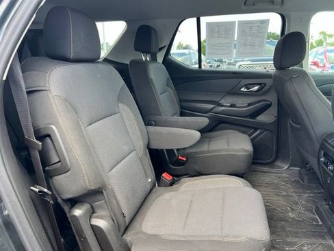 Used 2021 Chevrolet Traverse LT w/ LPO, Floor Liner Package AWD/4WD image 12