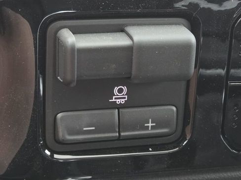 New 2026 Chevrolet Silverado 1500 LT Trail Boss w/ LT Trail Boss Premium Package AWD/4WD image 8
