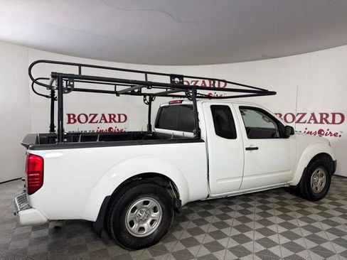 Used 2020 Nissan Frontier S w/ S Utility Package RWD image 9