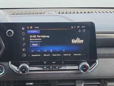 Used 2024 Chevrolet Colorado W/T image 13