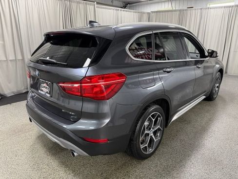 Used 2018 BMW X1 xDrive28i w/ Convenience Package AWD/4WD image 4