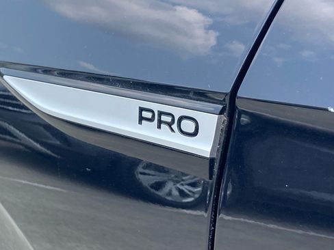 Certified 2023 Volkswagen ID.4 Pro RWD image 4