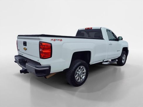 Used 2016 Chevrolet Silverado 2500 LT w/ LT Convenience Package image 5