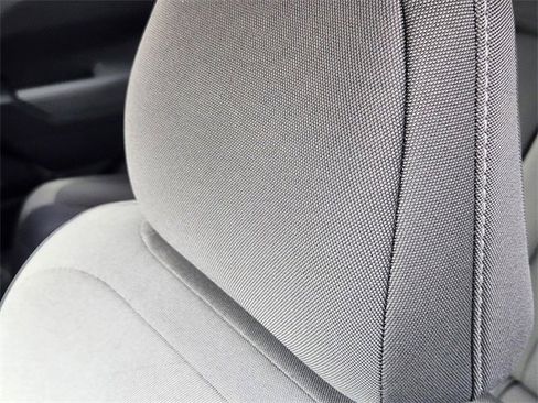 Certified 2025 Subaru Crosstrek 2.0i Premium image 15