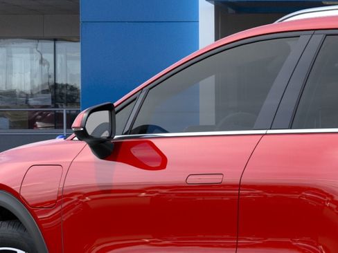 New 2026 Chevrolet Equinox EV LT FWD image 60