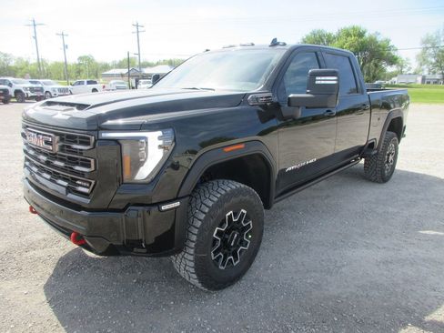 New 2026 GMC Sierra 2500 AT4X AWD/4WD image 10