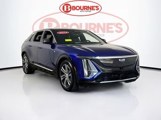 Used 2024 Cadillac Lyriq Luxury w/ LPO, Floor Liner Package AWD/4WD video 1