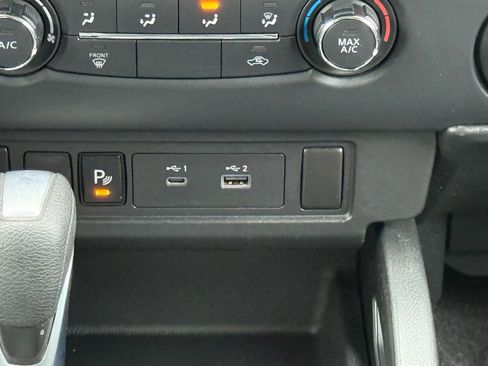 Used 2022 Nissan Frontier S w/ Technology Package image 22