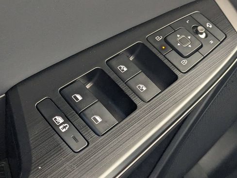 New 2025 Kia EV6 Wind RWD image 29