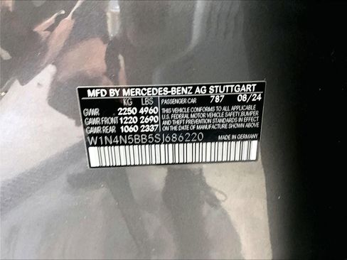 Used 2025 Mercedes-Benz GLA 35 AMG 4MATIC image 36