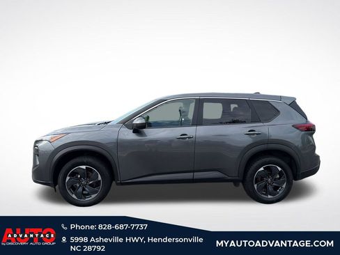 Used 2025 Nissan Rogue SV AWD/4WD image 6