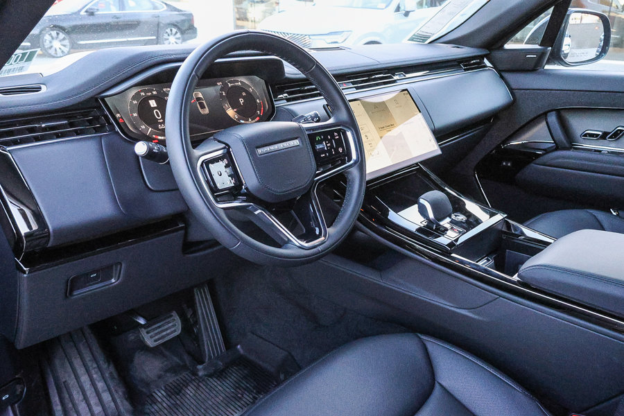 New 2026 Land Rover Range Rover Sport SE AWD/4WD image 21