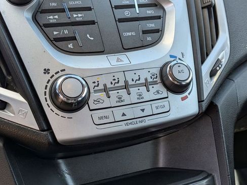 Used 2017 GMC Terrain SLE FWD image 20