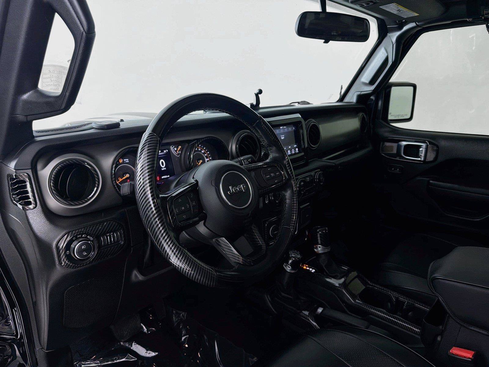 Used 2022 Jeep Gladiator Sport AWD/4WD image 4