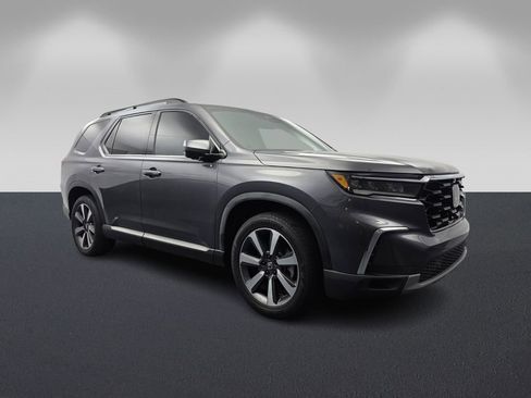 Used 2023 Honda Pilot Elite image 1
