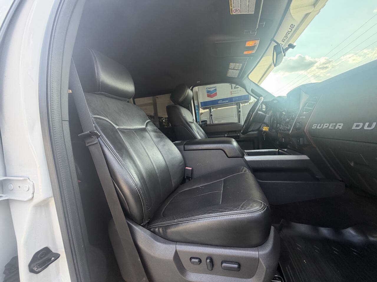 Used 2013 Ford F350 Lariat w/ Chrome Pkg AWD/4WD image 7