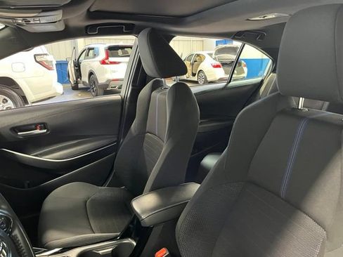 Used 2020 Toyota Corolla SE w/ SE Premium Package FWD image 23