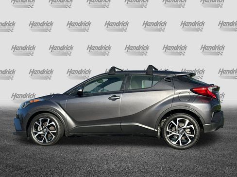 Used 2019 Toyota C-HR XLE image 8