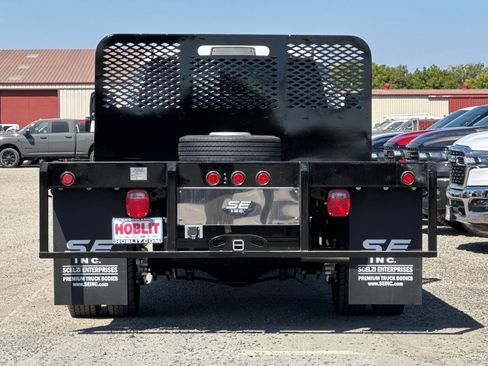 New 2026 RAM 5500 Tradesman w/ Chrome Appearance Group AWD/4WD image 4