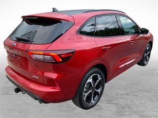 Used 2024 Ford Escape ST-Line Select w/ Tech Pack #2 AWD/4WD video 2