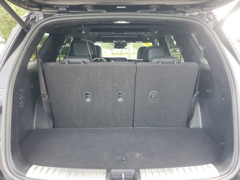 Used 2024 Hyundai Palisade Calligraphy image 9