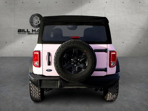 Used 2023 Ford Bronco Black Diamond image 7