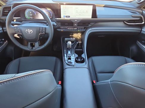 Used 2026 Toyota Crown Nightshade image 14