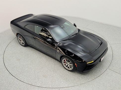 Used 2025 Dodge Charger Daytona Scat Pack w/ Track Pack AWD/4WD image 23