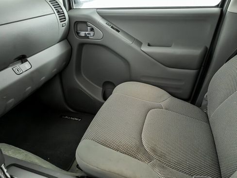 Used 2016 Nissan Frontier SV w/ SV Value Truck Package image 26