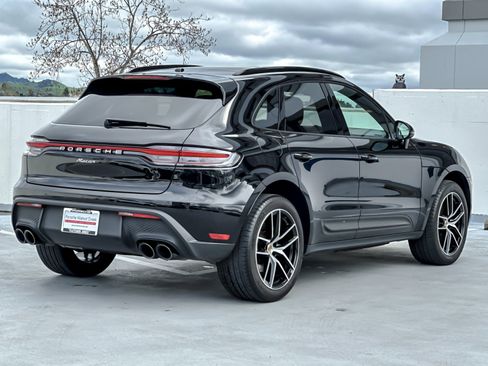 Used 2022 Porsche Macan image 8