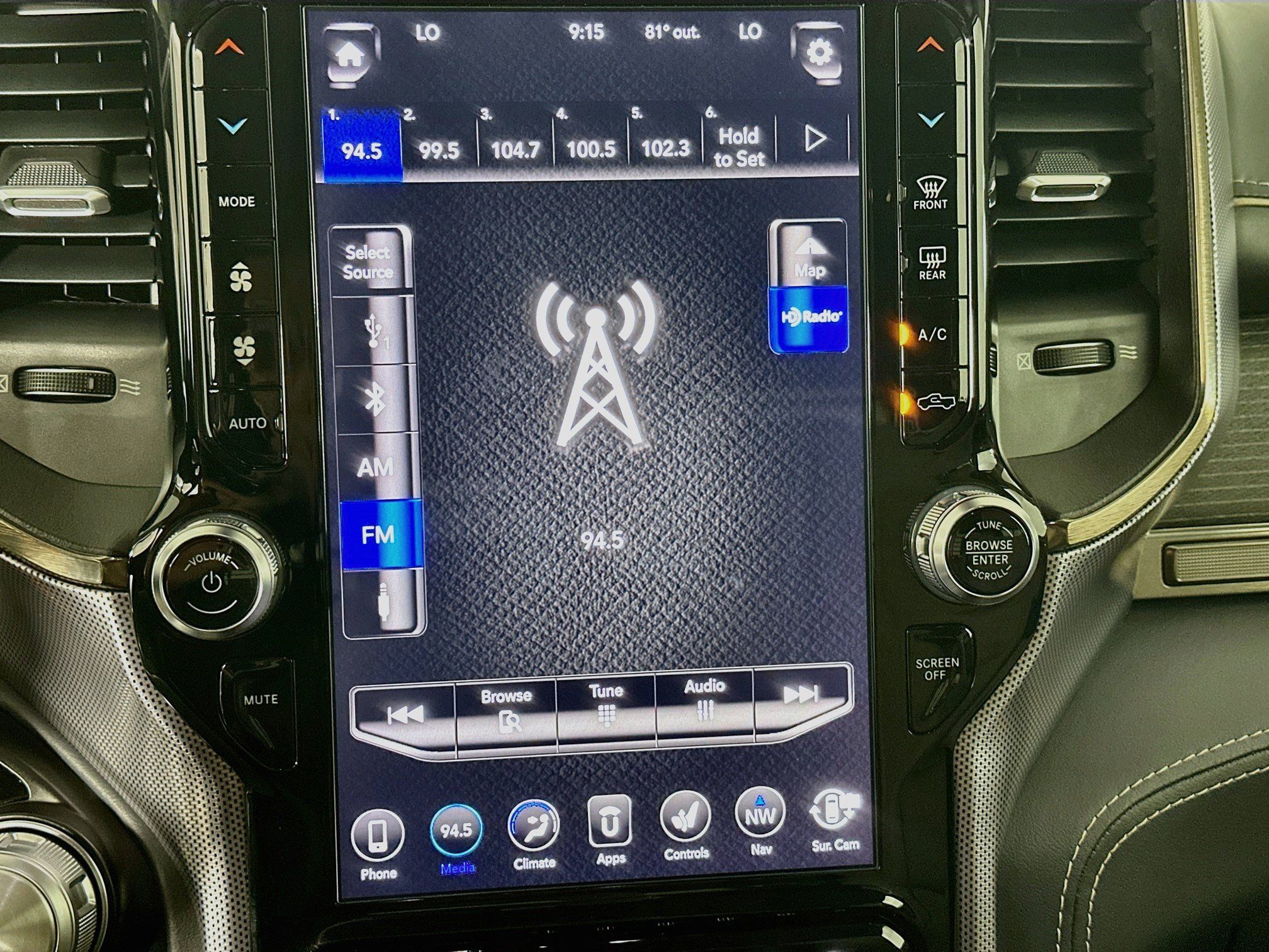 Used 2019 RAM 1500 Limited AWD/4WD image 21