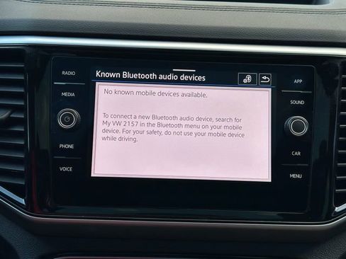 Used 2022 Volkswagen Atlas Cross Sport SE w/ Panoramic Sunroof Package image 26