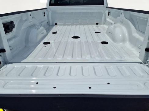 New 2026 RAM 2500 Tradesman AWD/4WD image 17