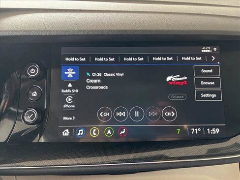 Used 2022 Buick Envision Essence w/ Technology Package I AWD/4WD image 13