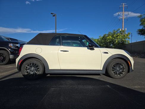 Used 2019 MINI Cooper Convertible FWD image 5